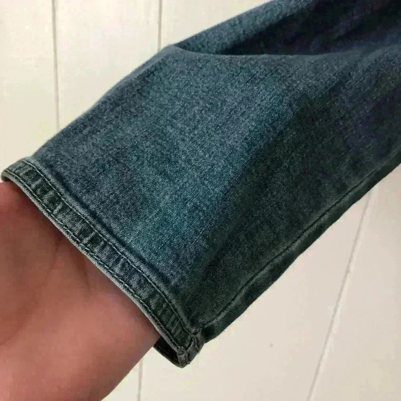 J.Jill Denim Button Down Embroidered Cotton Top Shirt Size M - Picture 4 of 7